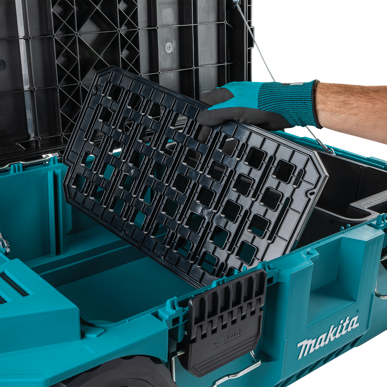 Makita T-90009 MAKTRAK™ Rolling Tool Chest – 5,000 cu in, 250 lb Capacity