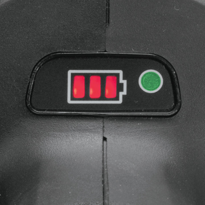 makita 18v lxt battery fully charged with indicator lights on
