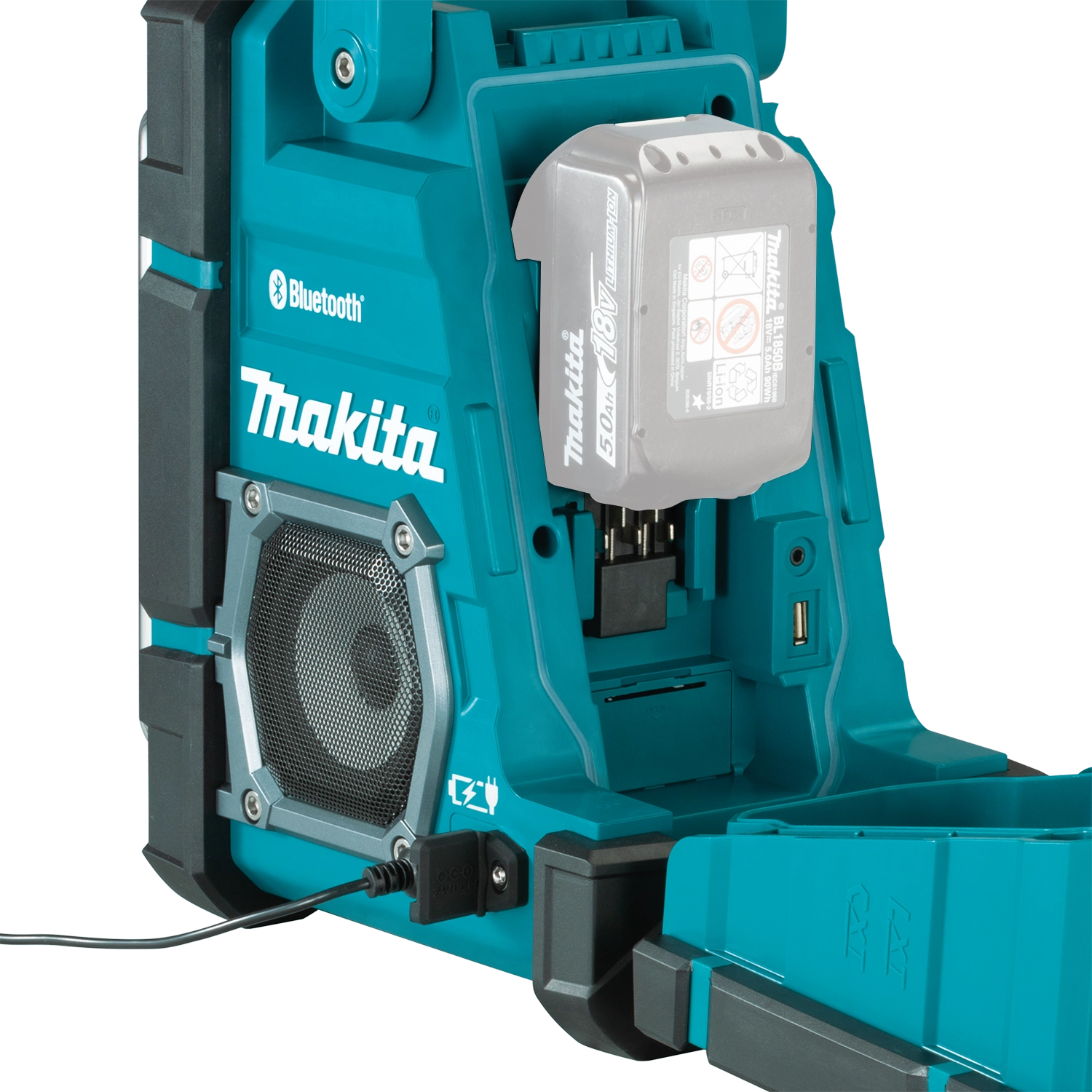makita 18v lxt radio charger with 18v battery inserted for cordless operation

