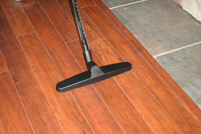 CenTec nozzle system being used in commercial office for floor cleaning
