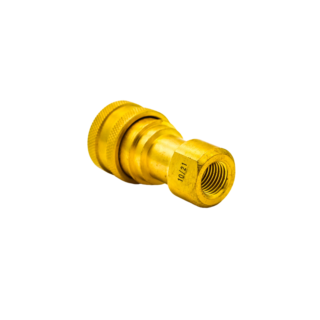 Left angle of DQ2001 quick connect showing Viton seals and coupling shape
