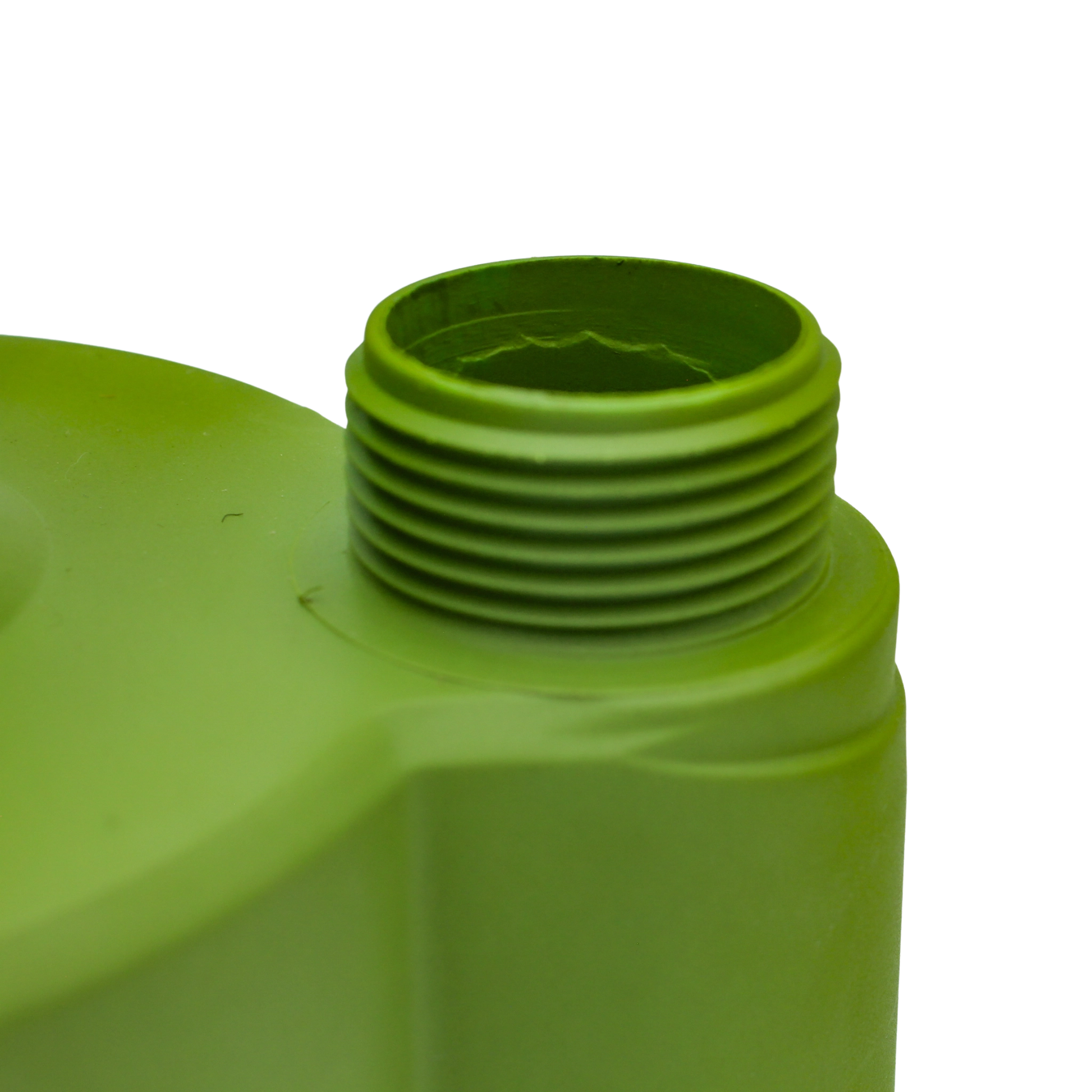 close-up of outlet threads for hose connection
