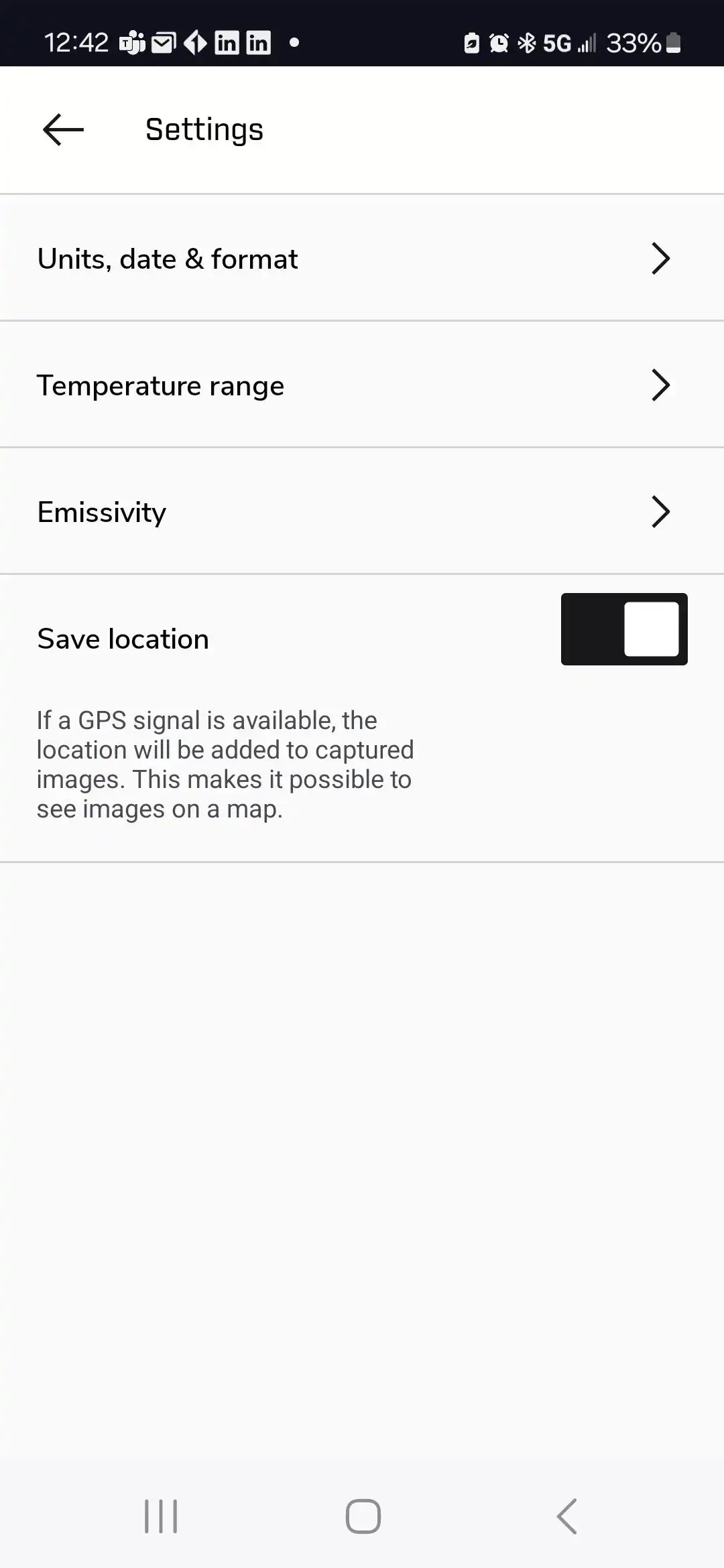 Settings screen in the FLIR ONE app showing options for units, temperature range, emissivity, and GPS location tagging
