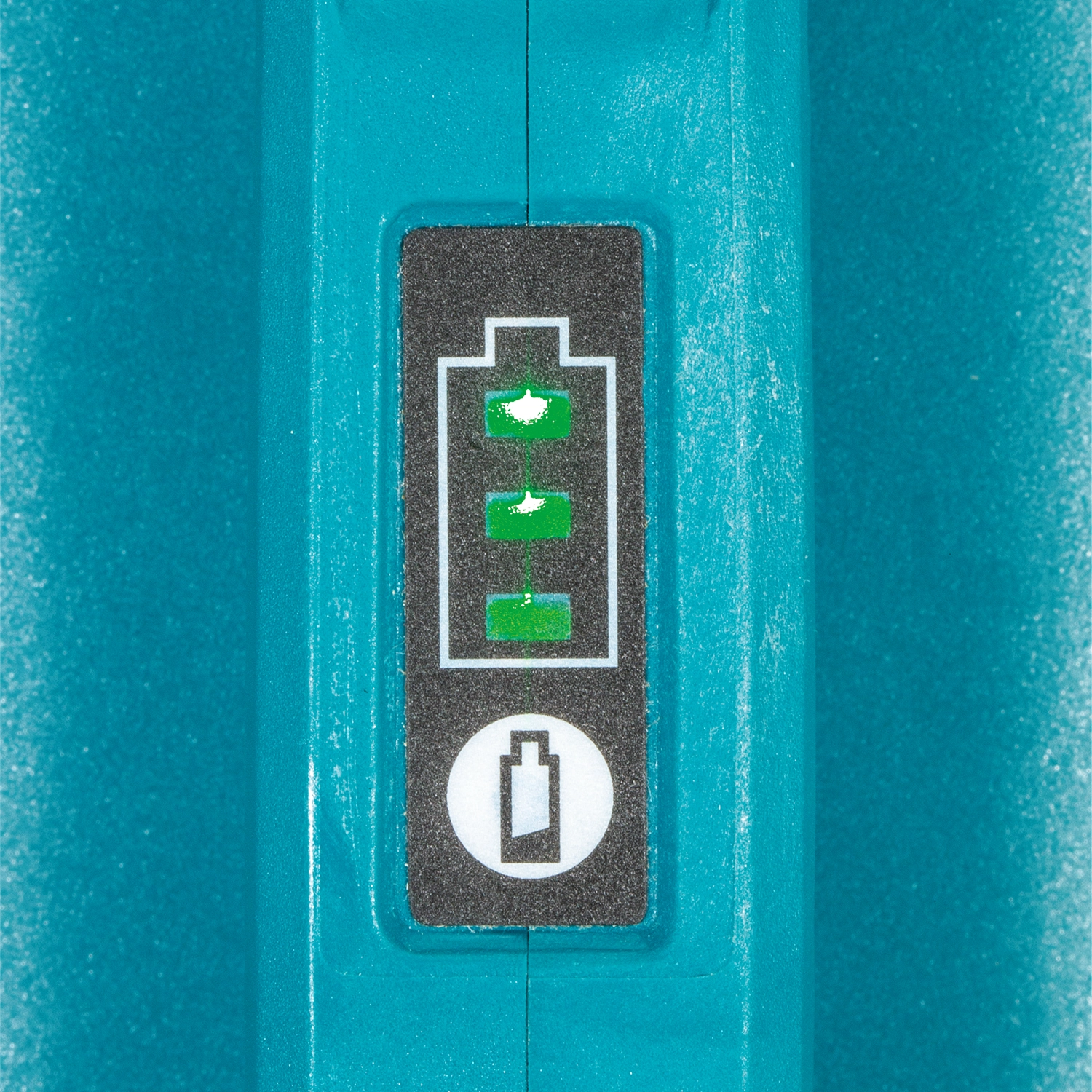 Makita 18V battery installed in cordless garden sprayer base
