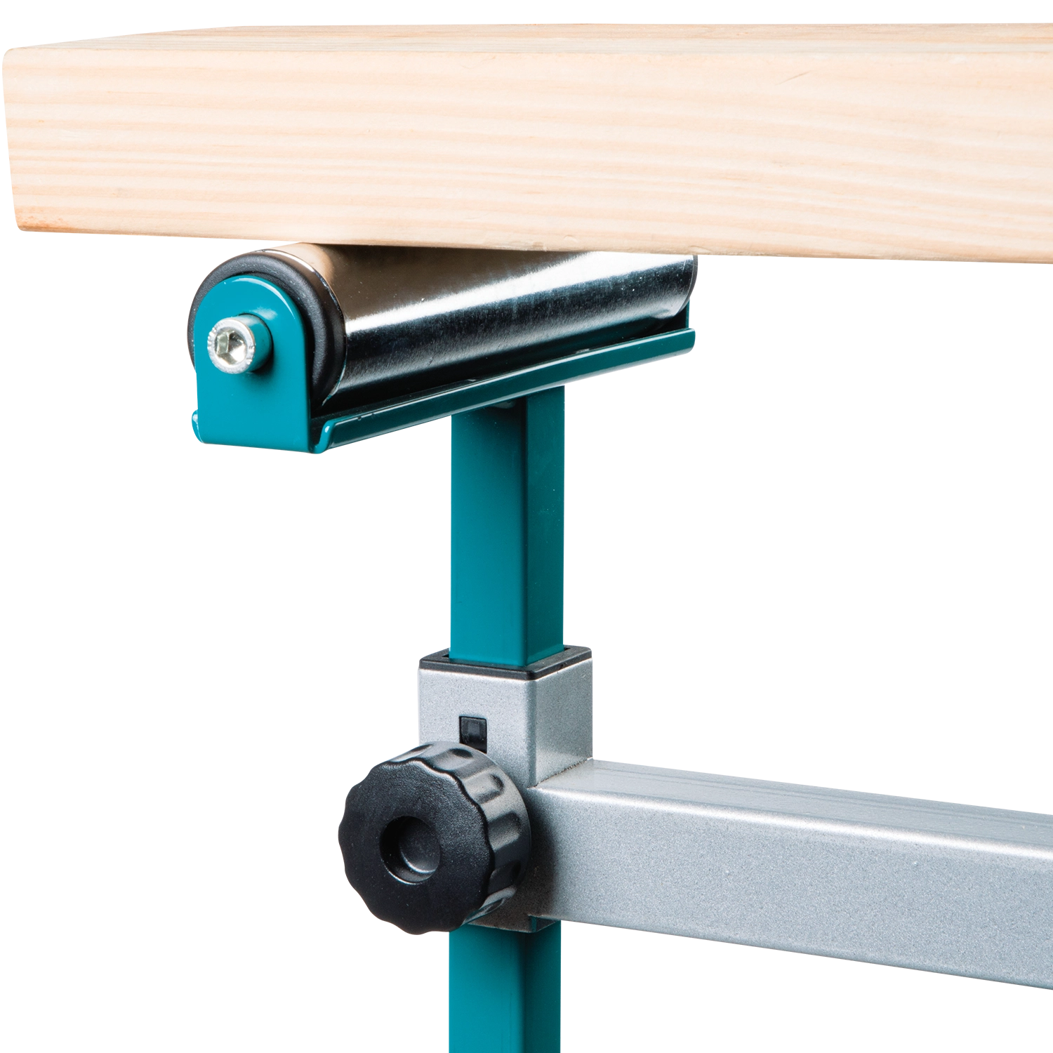 Makita stand roller feeding long piece of wood
