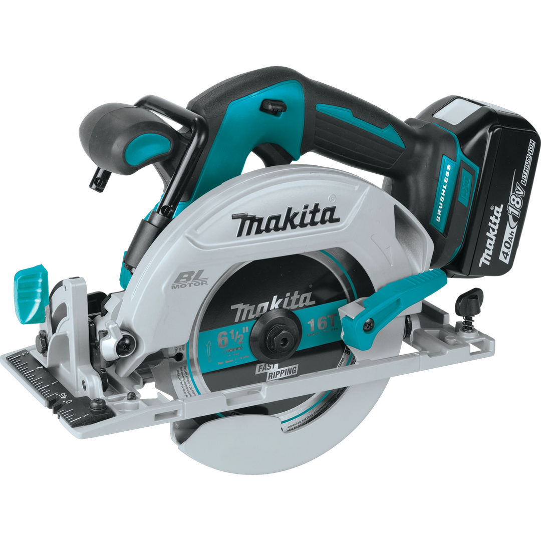Makita T-01395 blade mounted in circular saw
