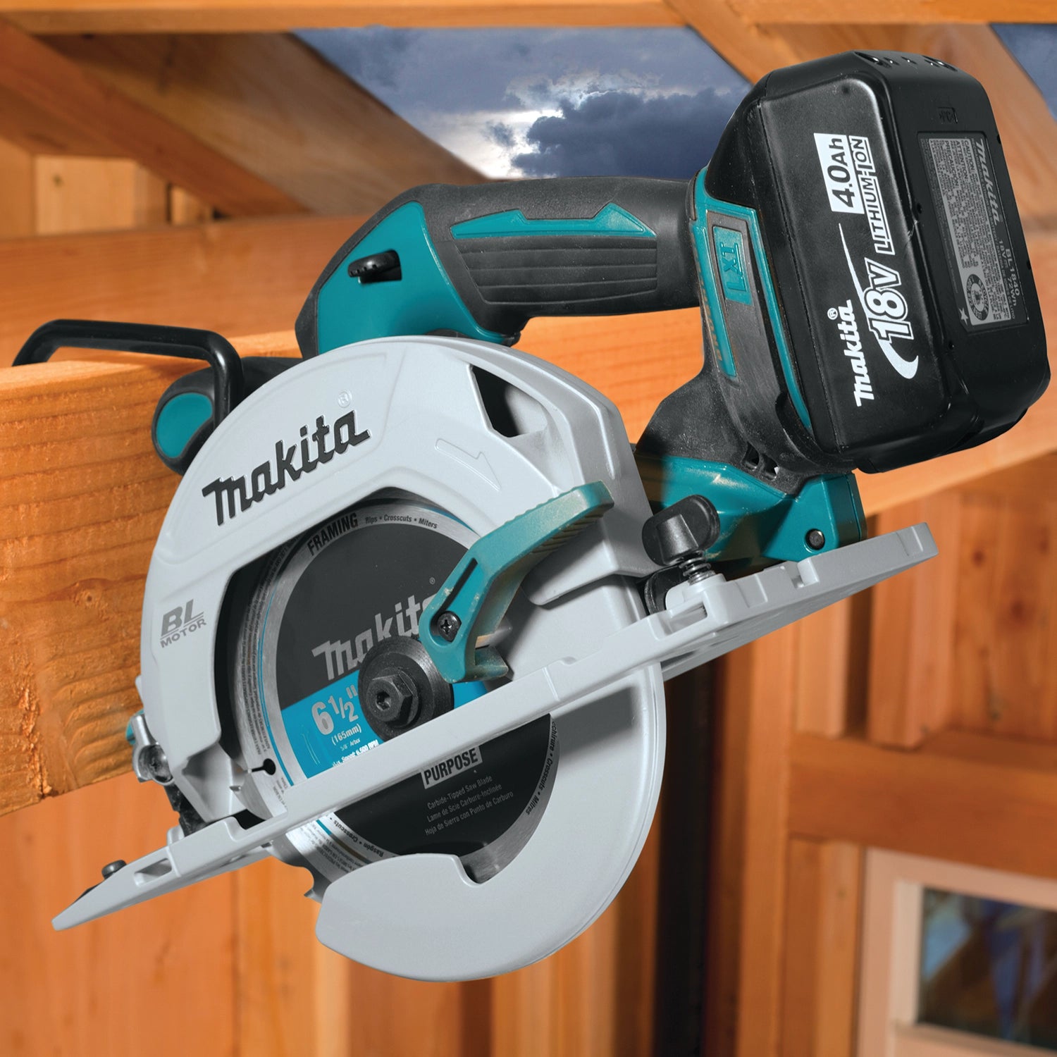 Close-up of circular saw fitted with Makita 6.5 inch 16T blade
