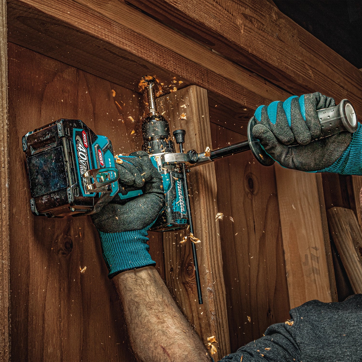 makita combo kit in use on framing job site showing dust and rugged use

