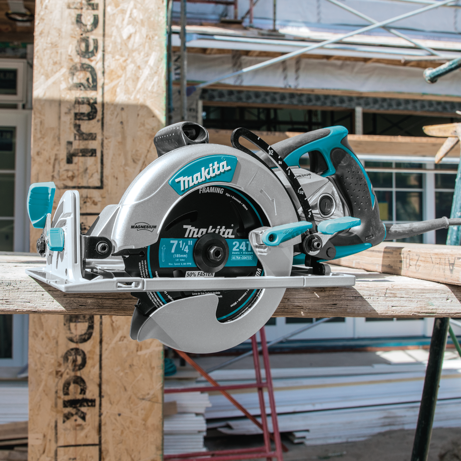 Makita Hypoid Saw placed beside circular saw blade
