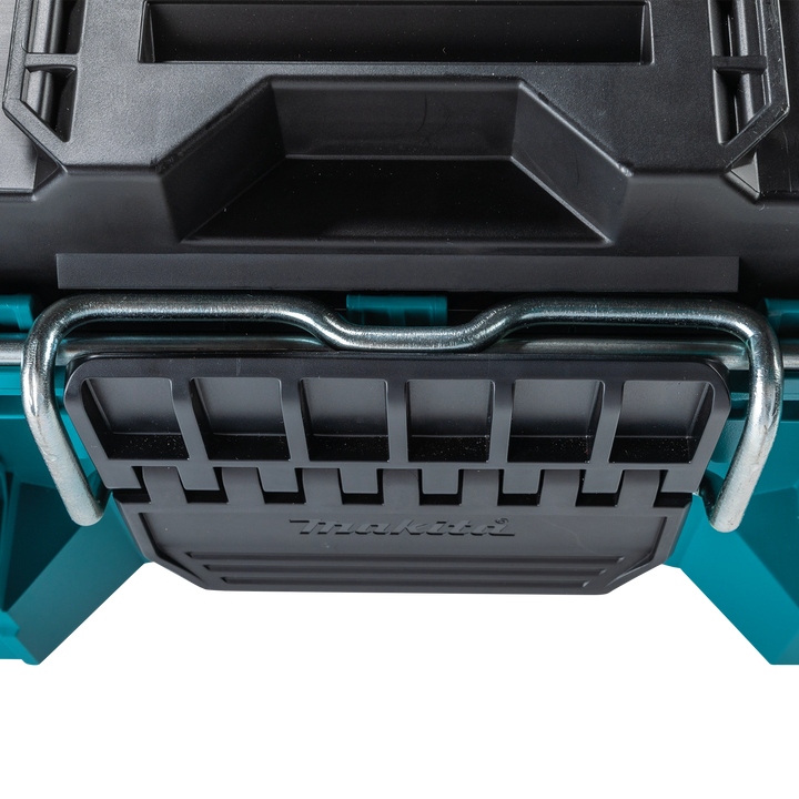 Durable latch system on MAKTRAK modular tool box
