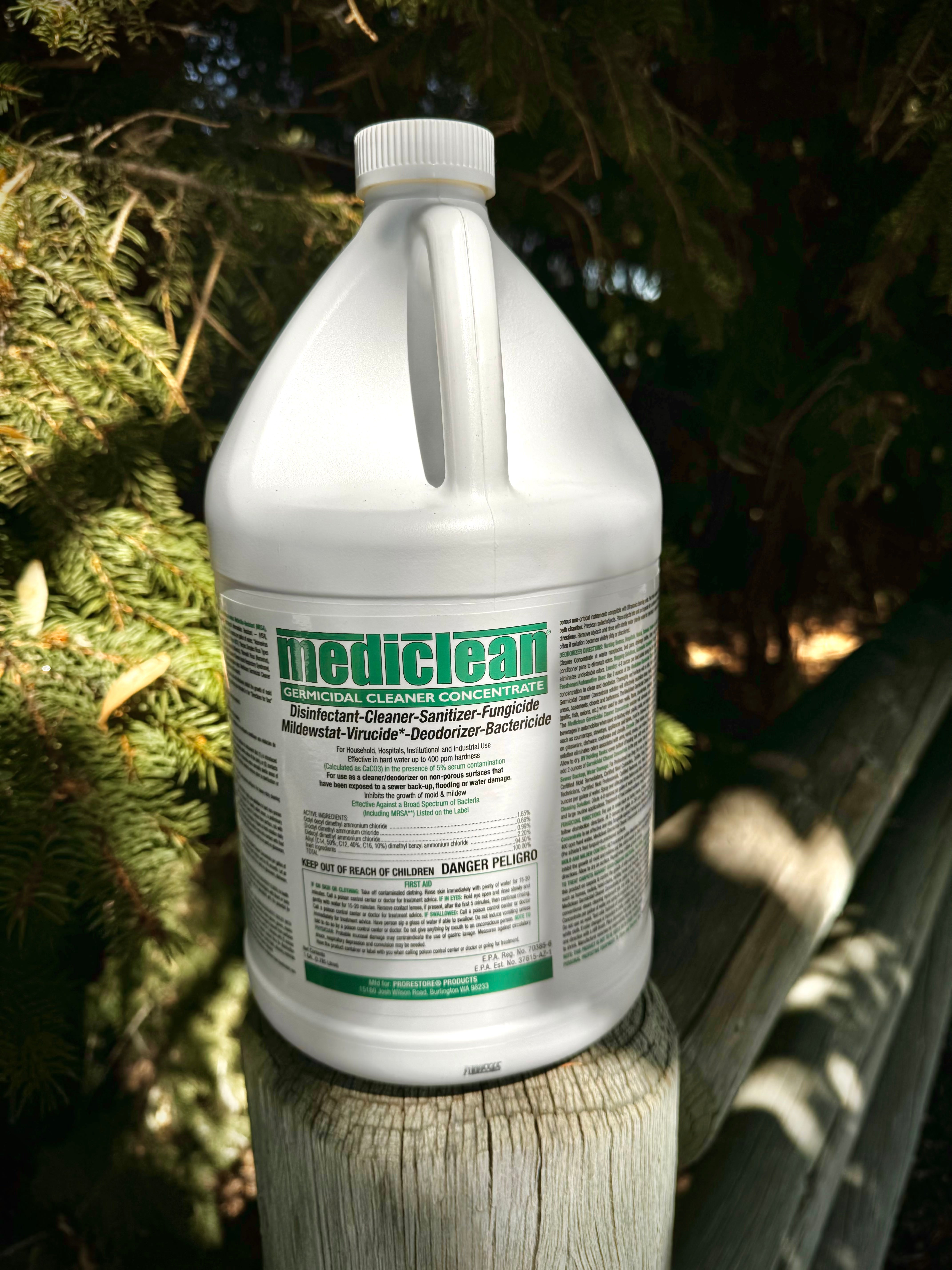 Mediclean Germicidal Cleaner Concentrate Lemon (1 Gallon)