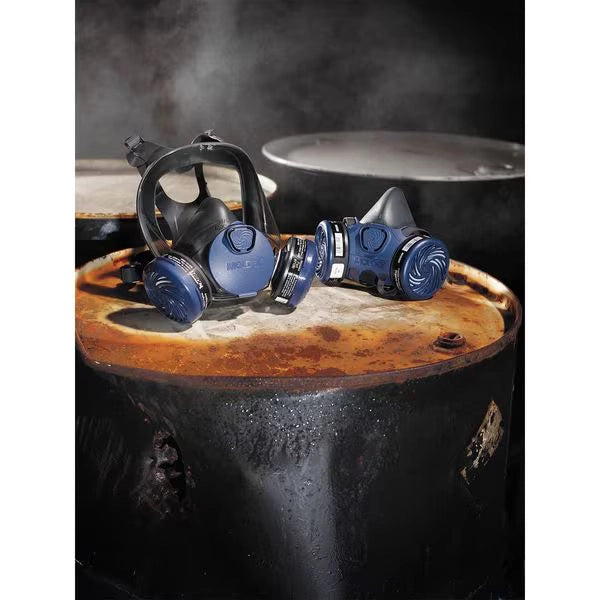 Moldex 7000 half mask respirator in use on active restoration job site
