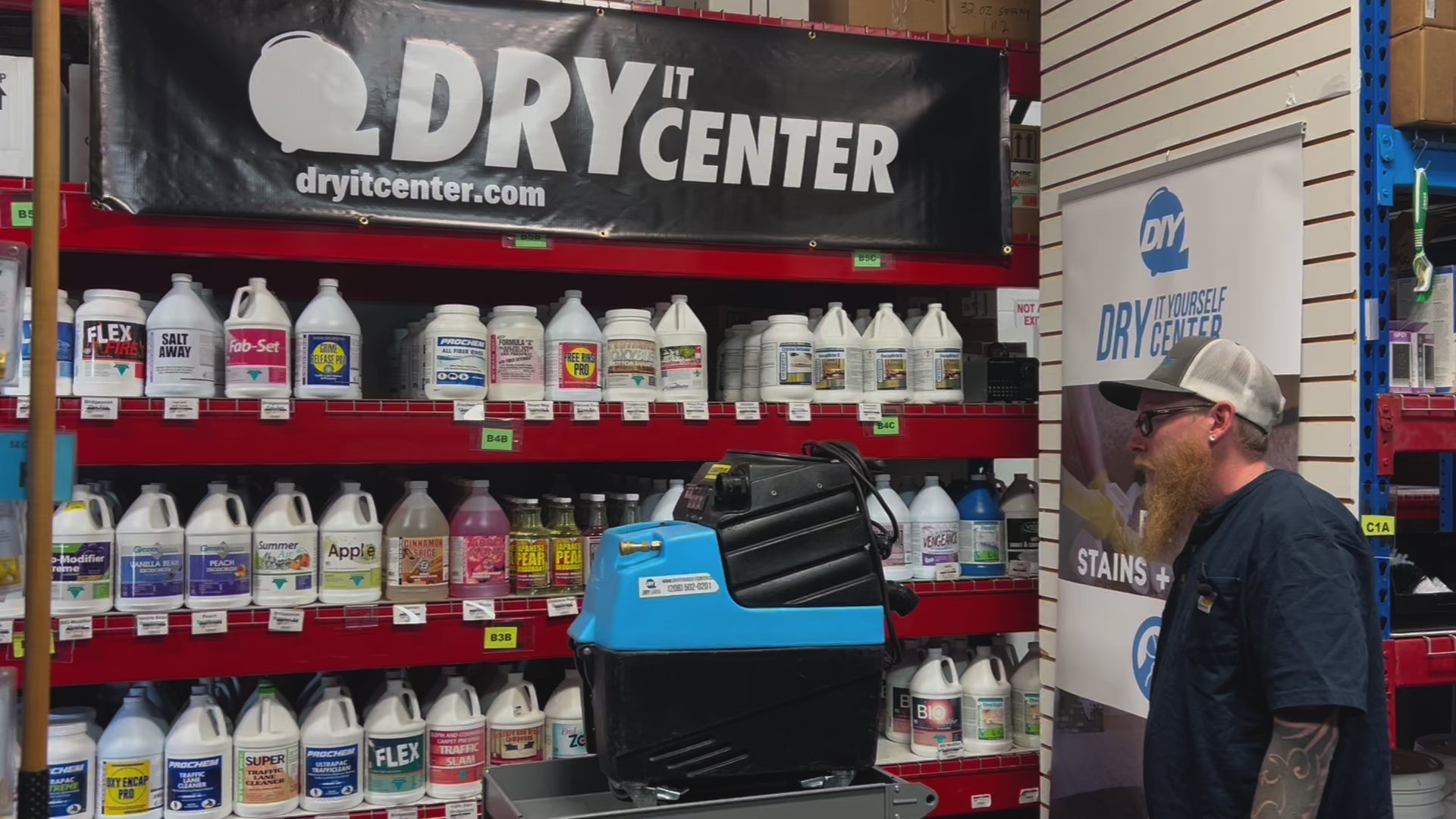 Load video: [RENTAL] Mytee Spyder Cleaner/Extractor – Compact Heated Carpet Extractor