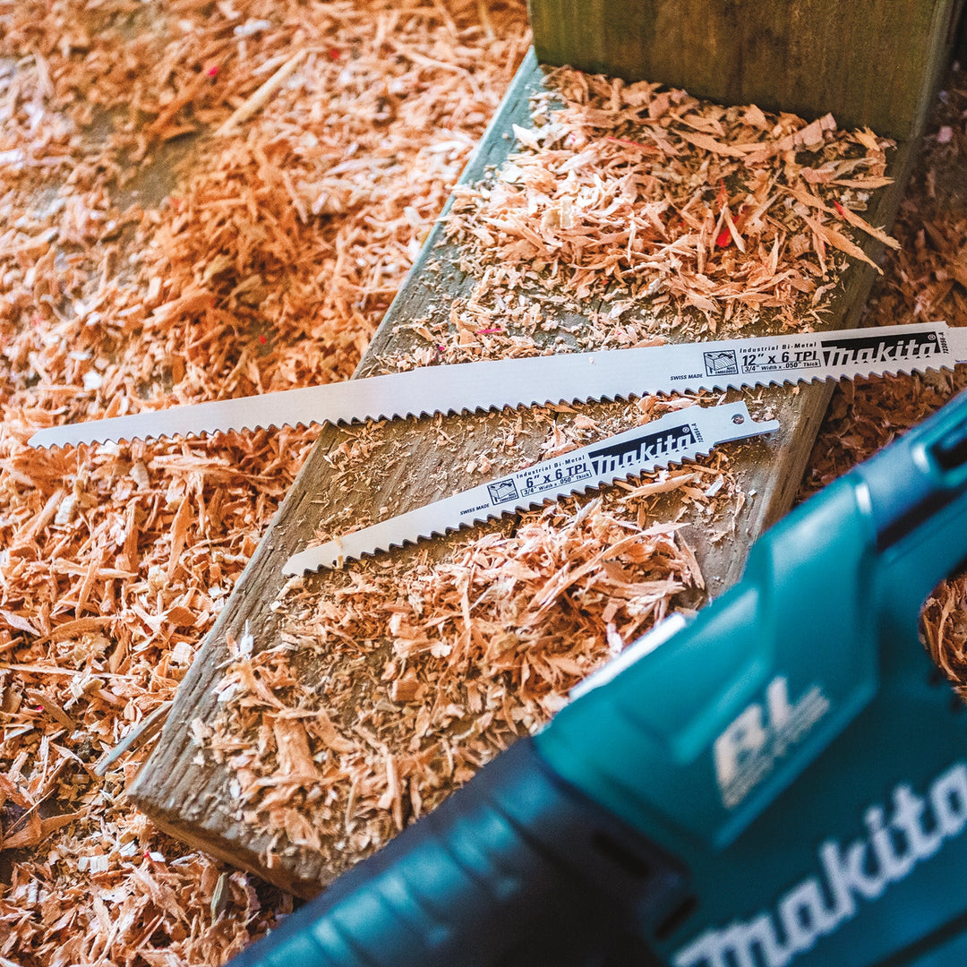 saw blades laid out at job site for use with makita 18v lxt reciprocating saw
