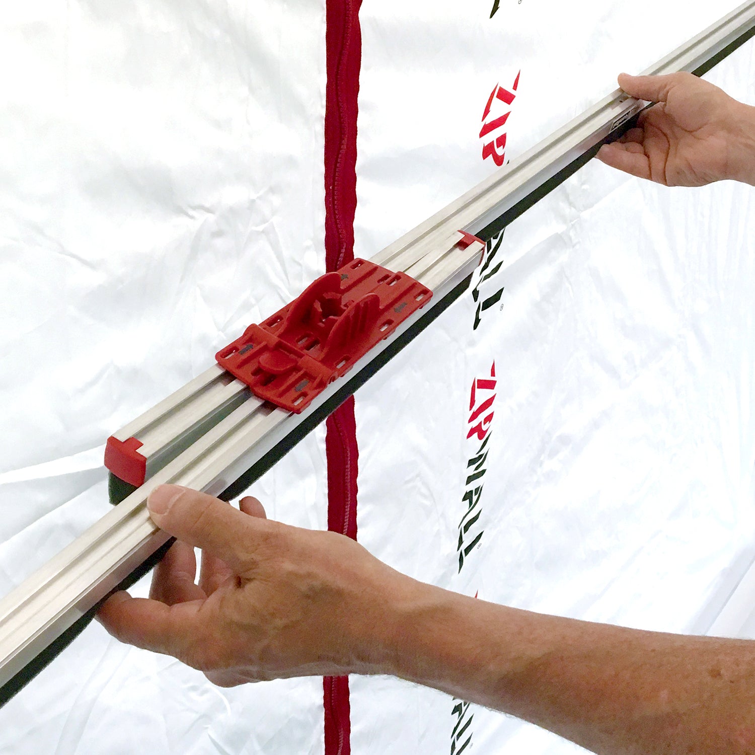 ZipWall Span Kit - Seal a Dust Barrier in Minutes without Tape